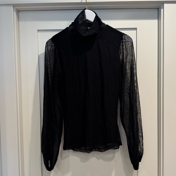 On My Mind Mesh Sleeve Top in Black
Sanctuary Women’s XS EUC - Picture 4 of 7